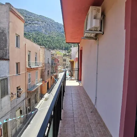 Dommo De Anzelina In Wi-fi A/c Apartment